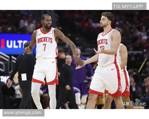 2015年火箭与勇士季后赛对决回顾及精彩瞬间分析