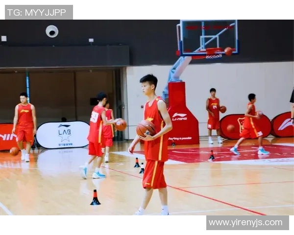 石屏篮球明星的崛起与奋斗历程揭秘展现青春热血与梦想追逐的精彩故事